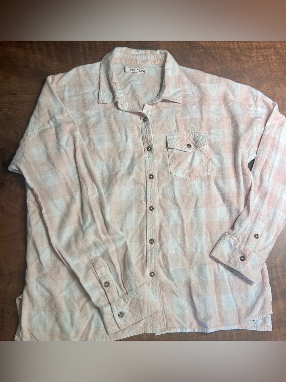 Volcom Women’s Lived In Button Up Flannel - Picture 2 of 7